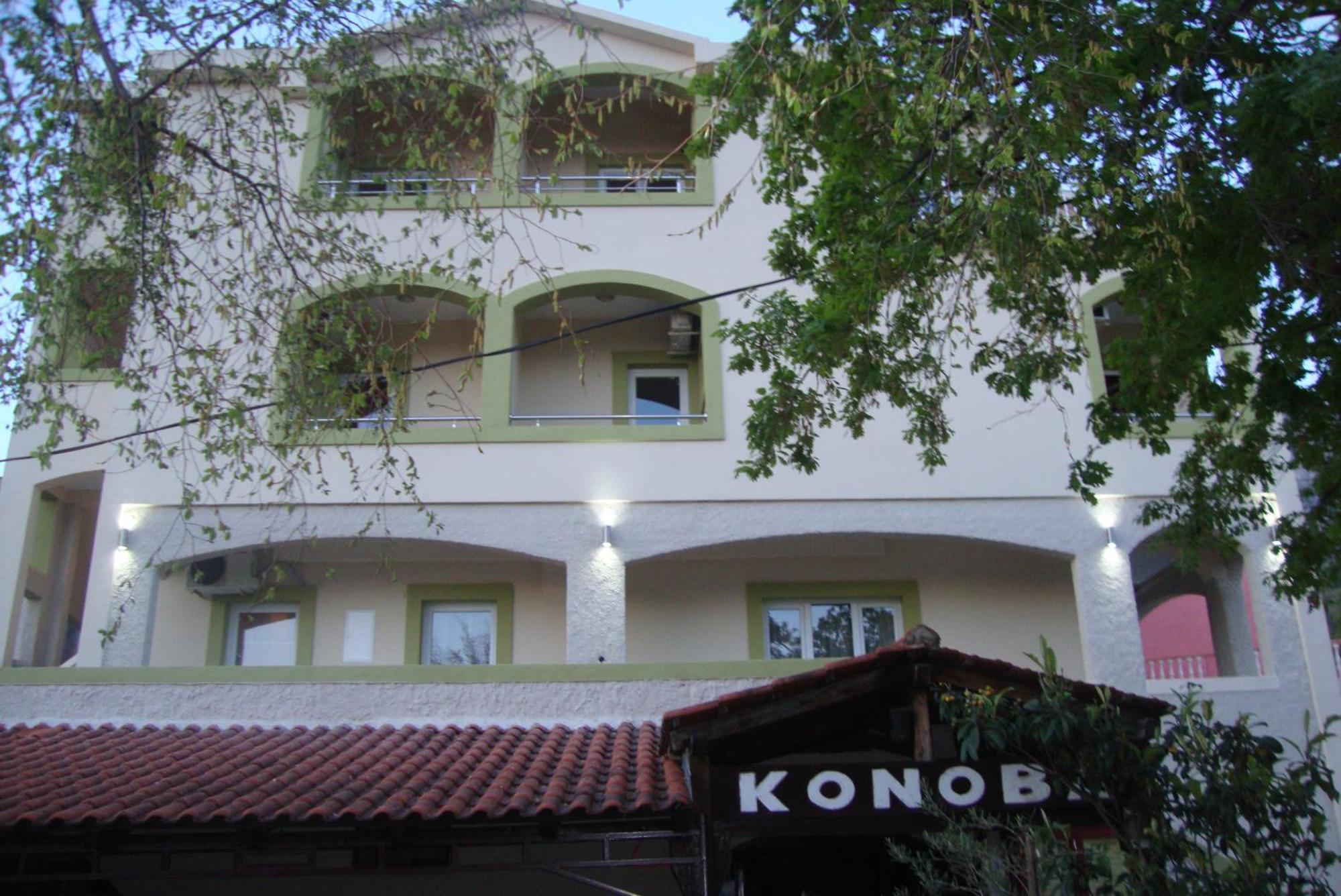 Pansion Nobel Hotel Petrovac Ngoại thất bức ảnh