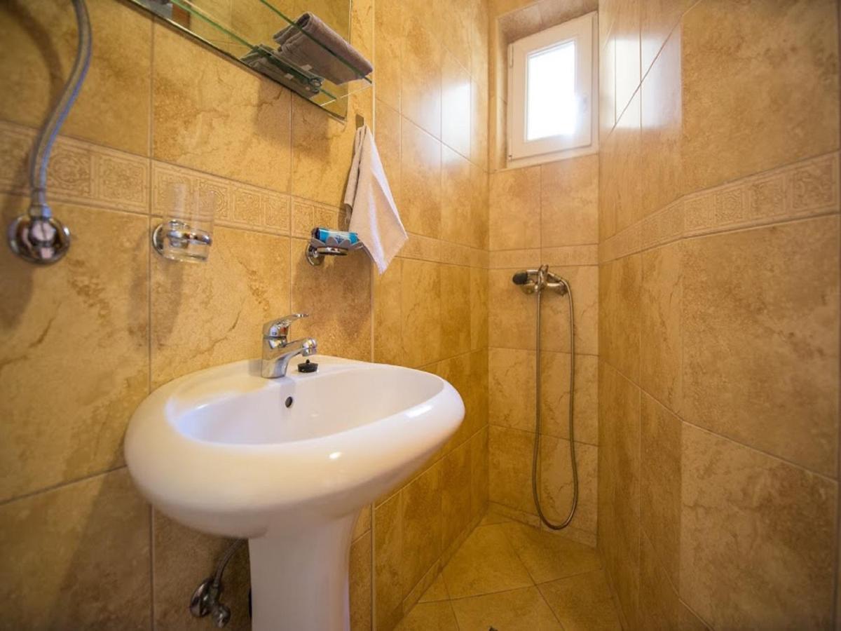 Pansion Nobel Hotel Petrovac Ngoại thất bức ảnh
